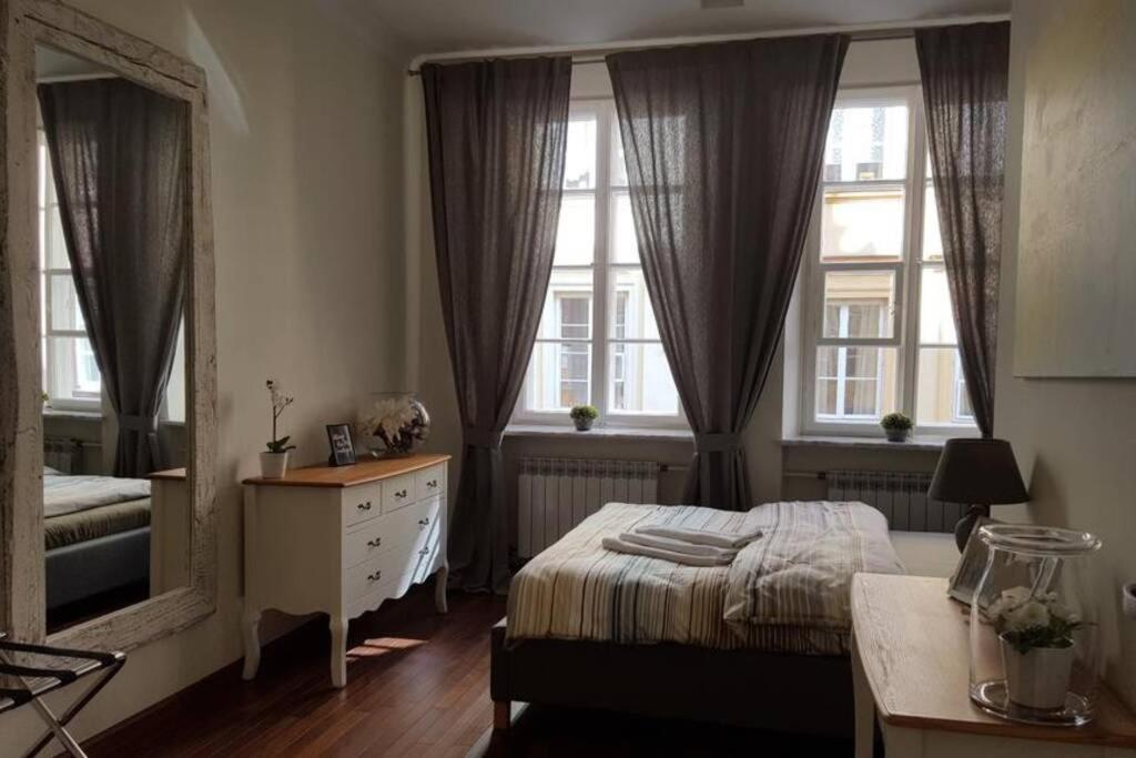 Apartamenty-Mi Happy Warsawa Bagian luar foto
